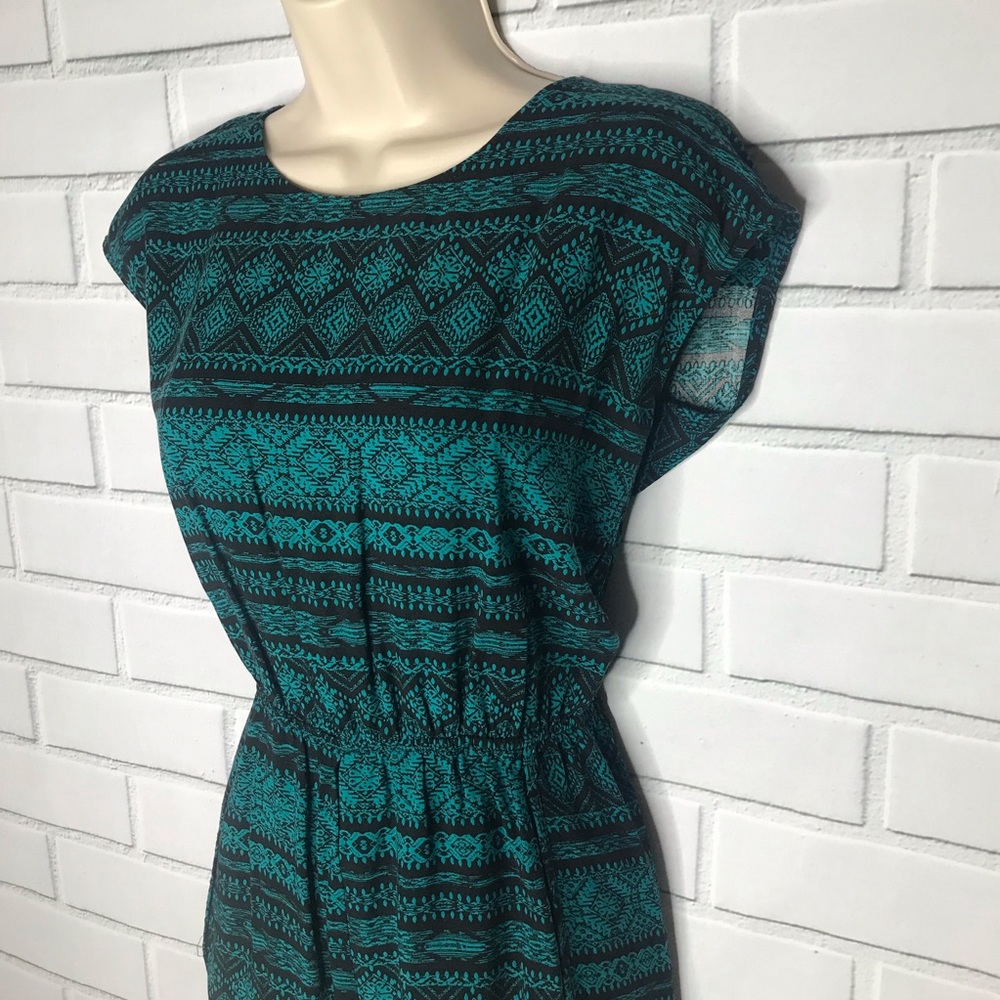 Romper - Picture 2 of 6